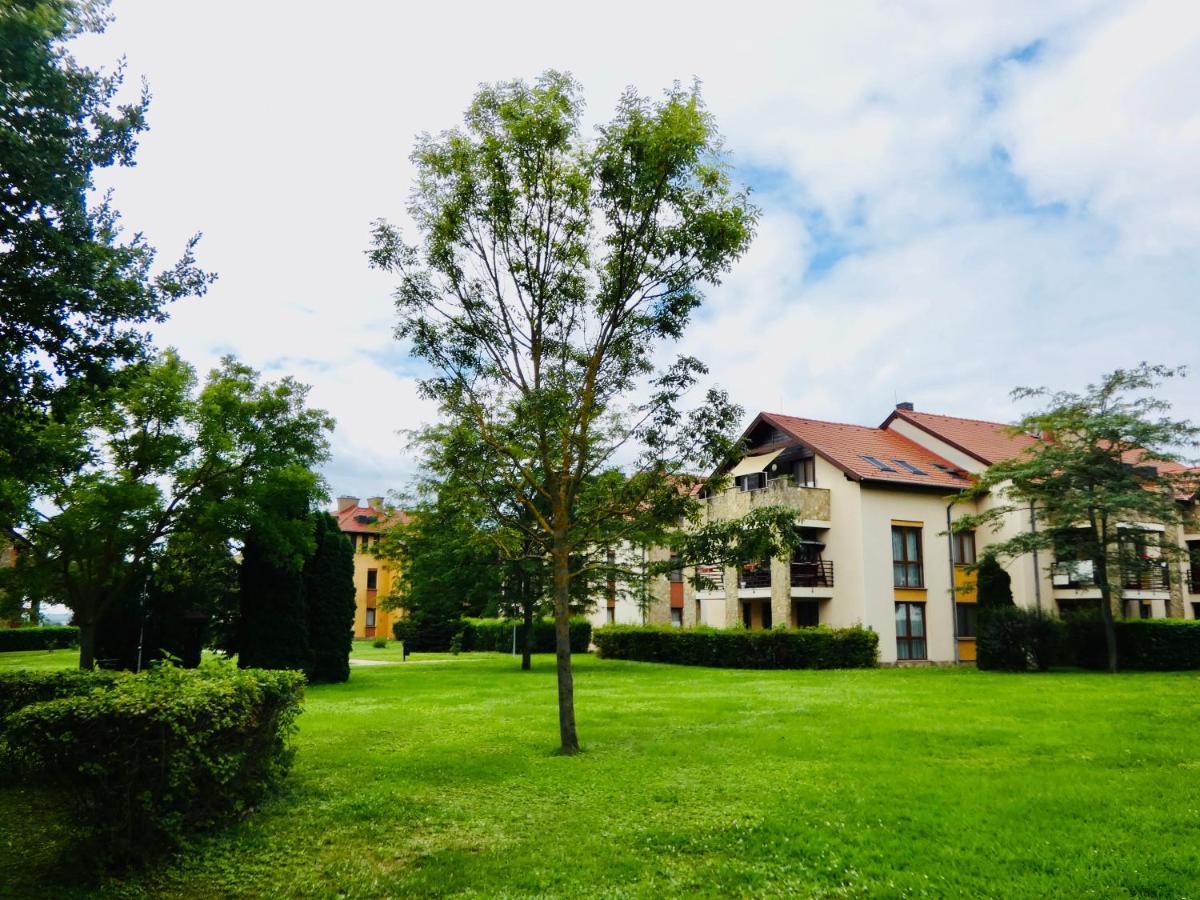 Fortuna Golf Apartman Bük 外观 照片